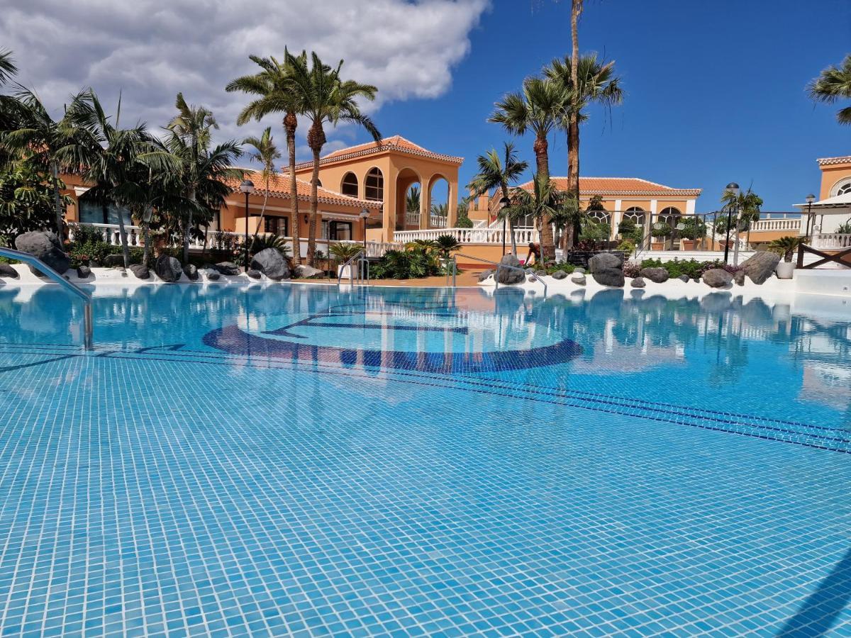 Exclusive Penthouse Playa Las Vistas 4 Close To The Sea And Beach, Aircondition For A Fee, Wifi, Terrace, Heated Pool 플라야데라스아메리카스 외부 사진