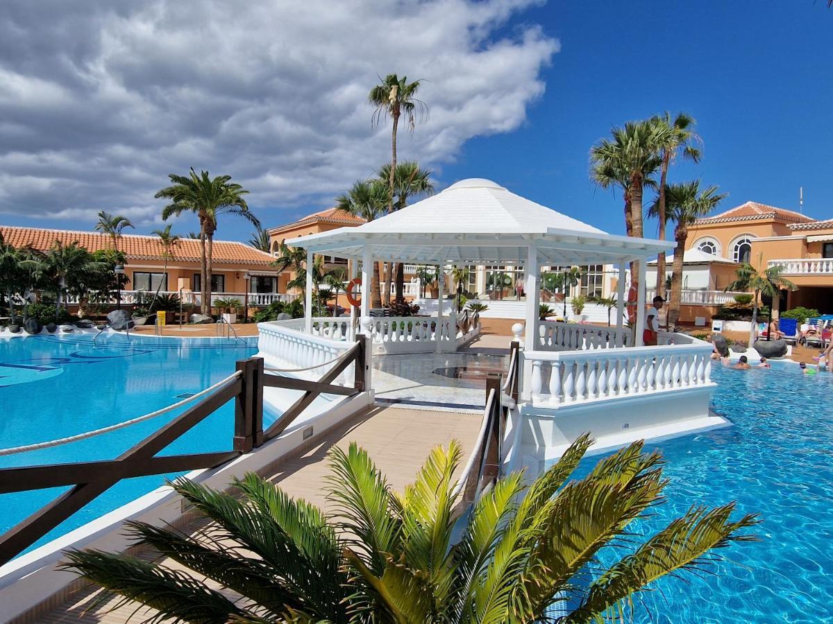 Exclusive Penthouse Playa Las Vistas 4 Close To The Sea And Beach, Aircondition For A Fee, Wifi, Terrace, Heated Pool 플라야데라스아메리카스 외부 사진